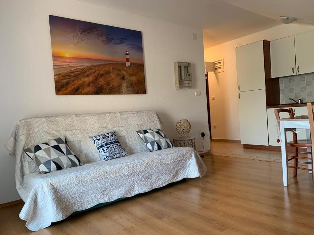Francis Appartements Pakoštane Exterior foto