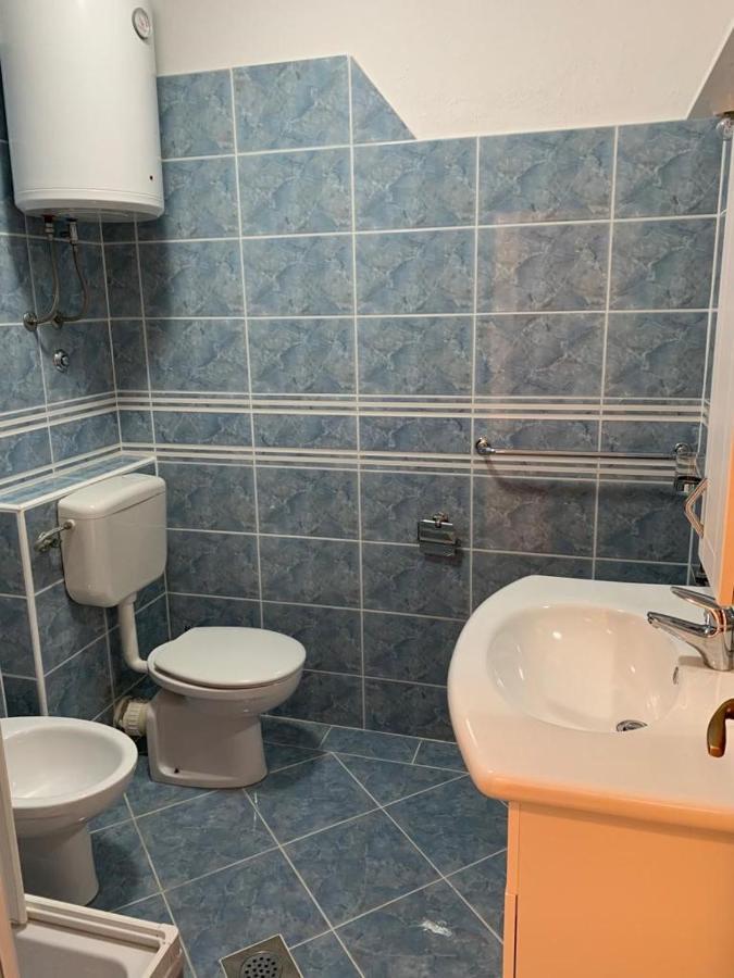 Francis Appartements Pakoštane Exterior foto