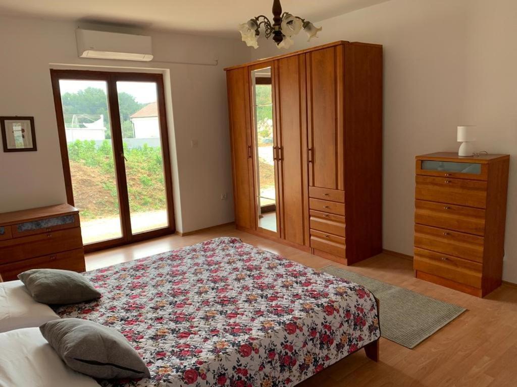 Francis Appartements Pakoštane Exterior foto